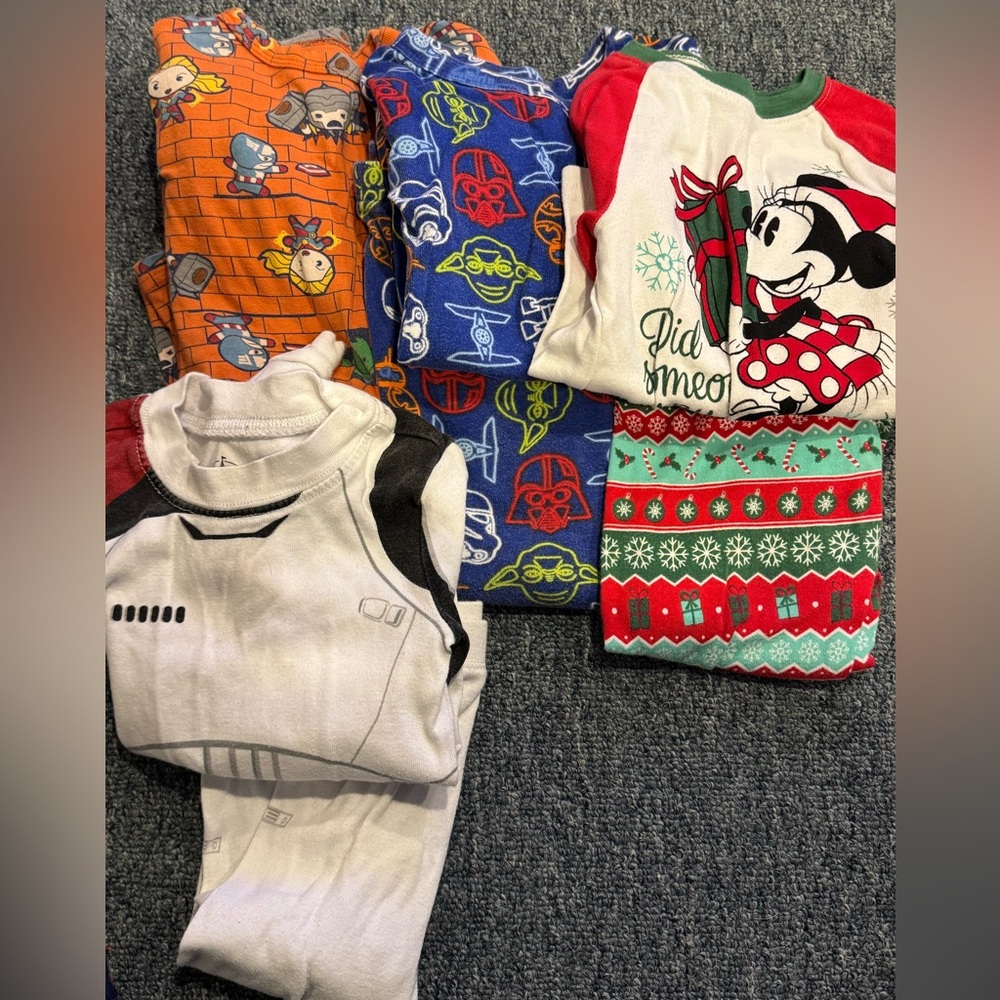 Toddler size 4T pjs